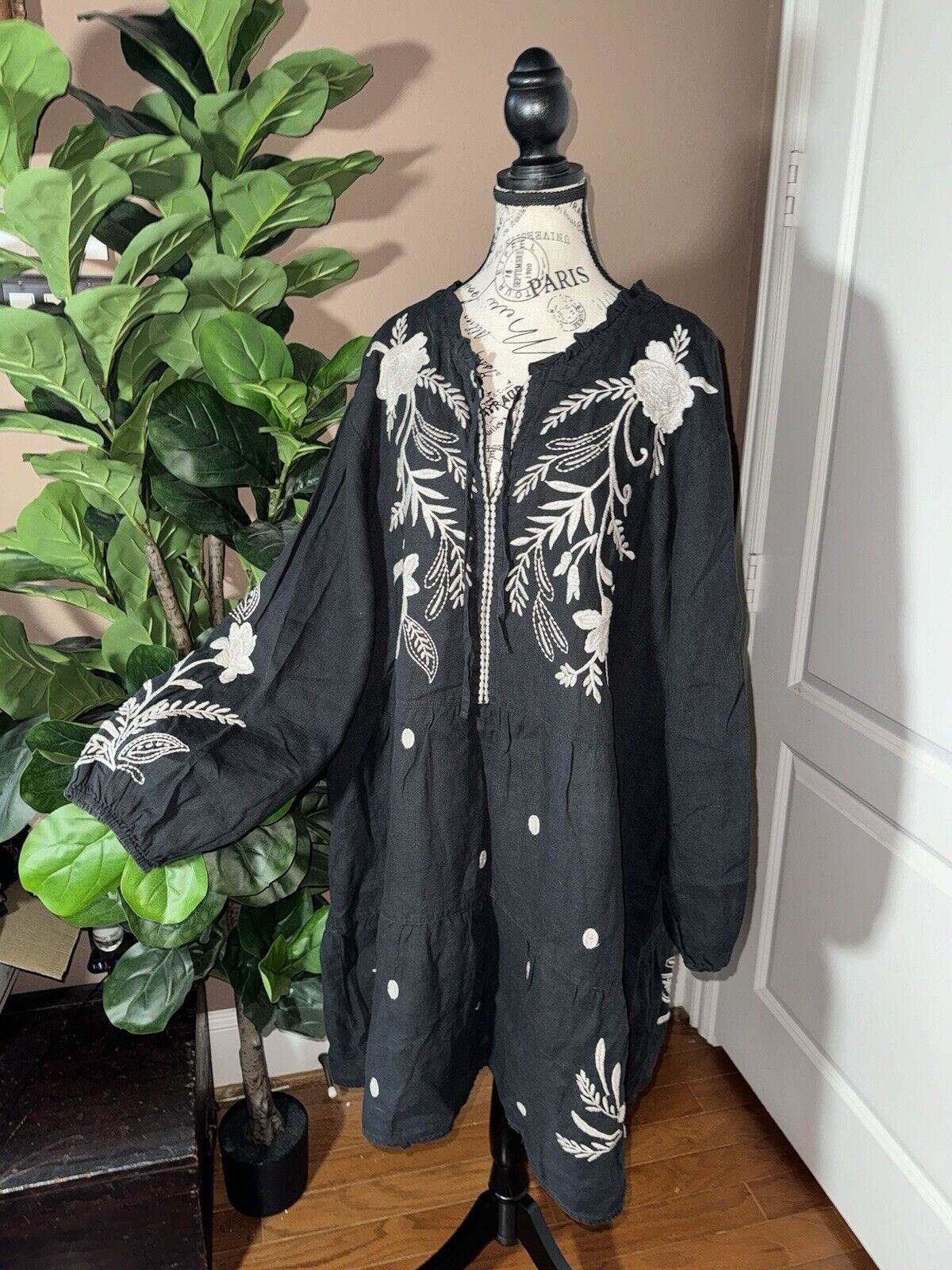 Johnny Was 3X 3XL Black Embroidered Mini Dress Baby Doll Top Birds & Flowers