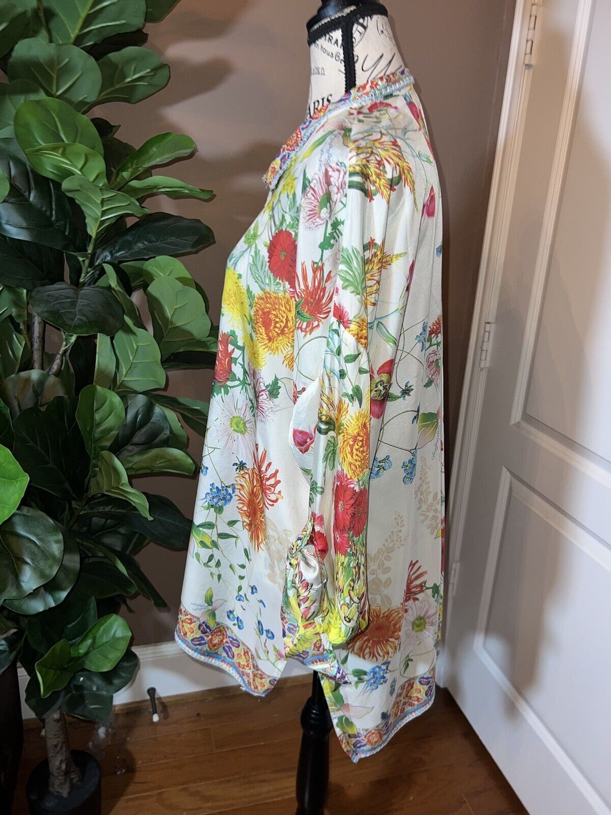 100% Silk Johnny Was Tunic Top XL 1X 1XL Marigolds Mums Kimono Colorful