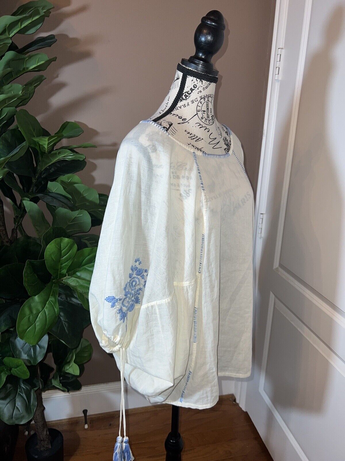 EUC Johnny Was Sz L Large White & Blue Cotton Poncho Peasant Top Tassels Beading