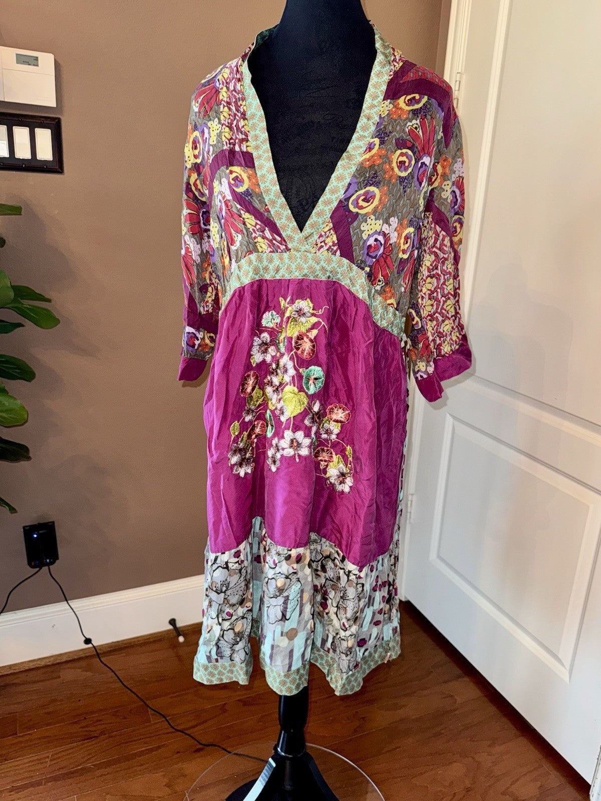 Johnny Was L Purple Tie Waisted Mini Dress Tunic Embroidered Lightweight Cool Johnny Was