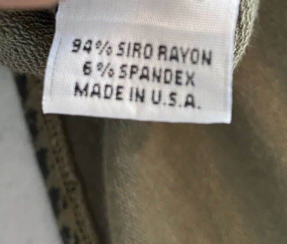 7046939