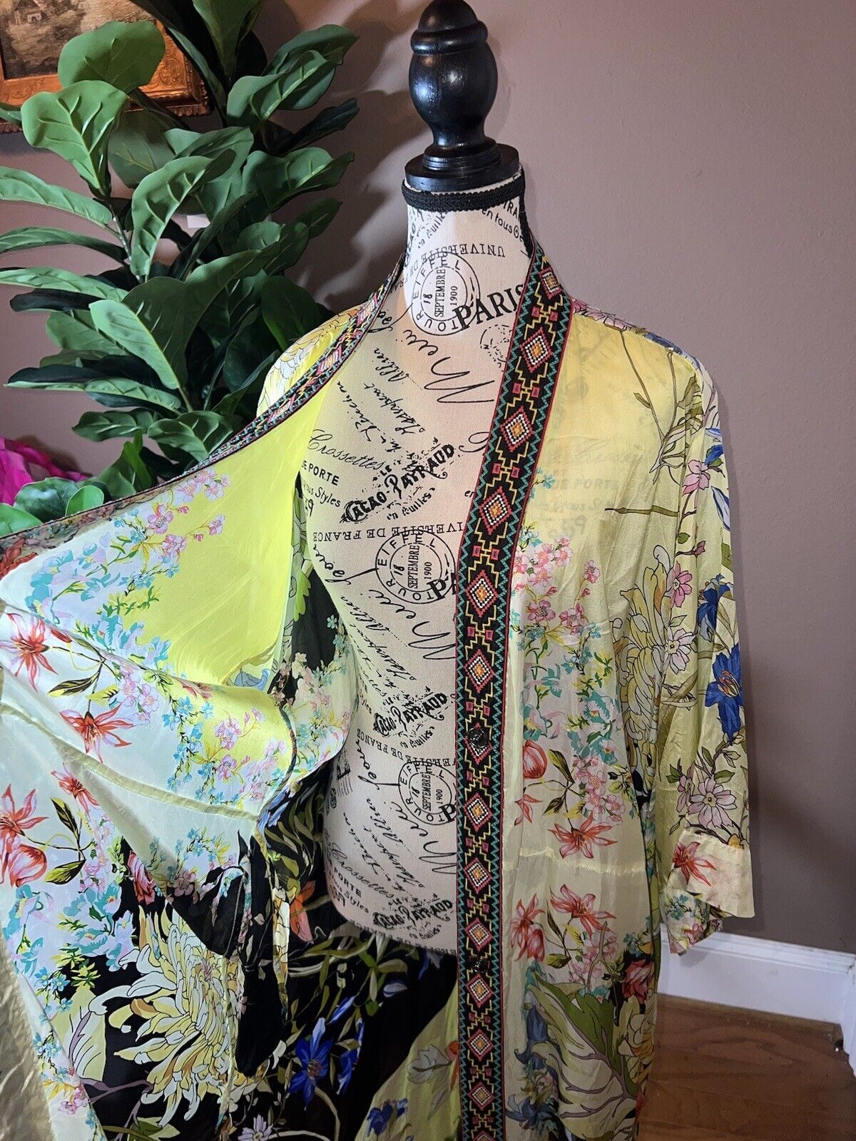 Johnny Was Long 100% Silk KIMONO Duster Wrap XL 1X Embroidery SPRING