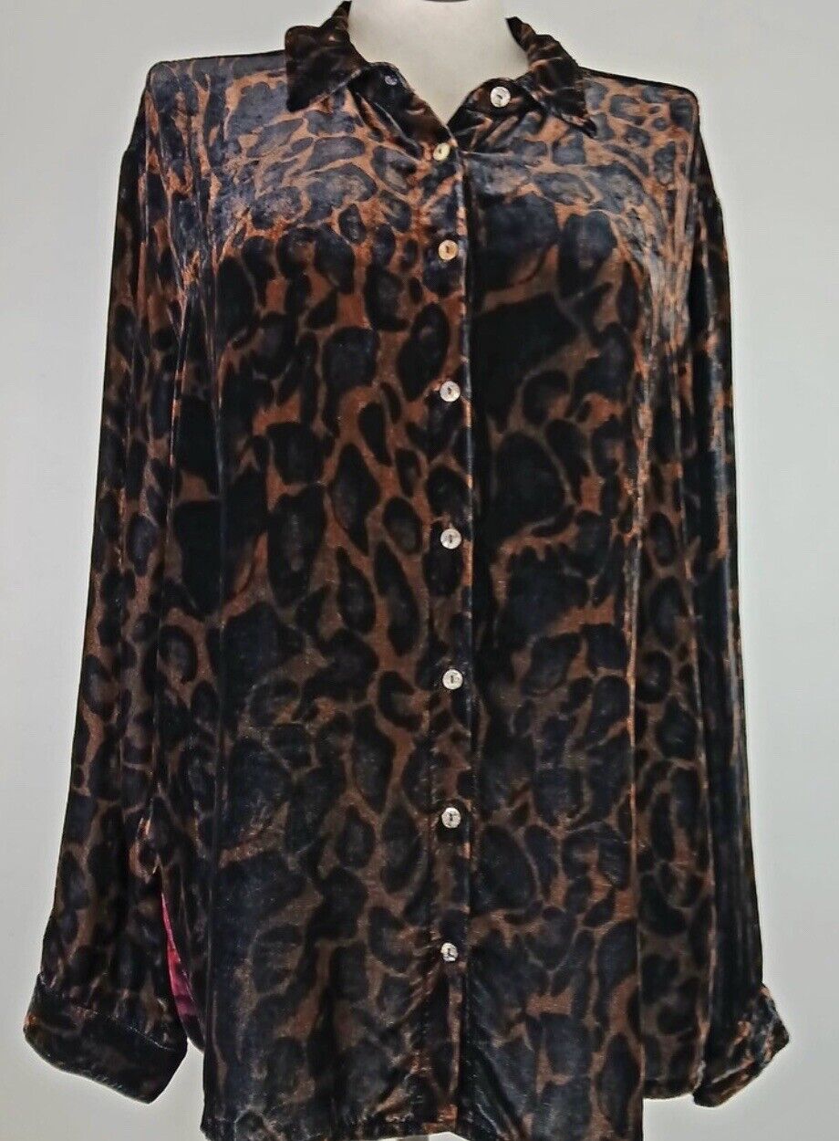 Johnny Was XL Velvet Leopard & Floral Long Sleeve Button Up Shirt Top