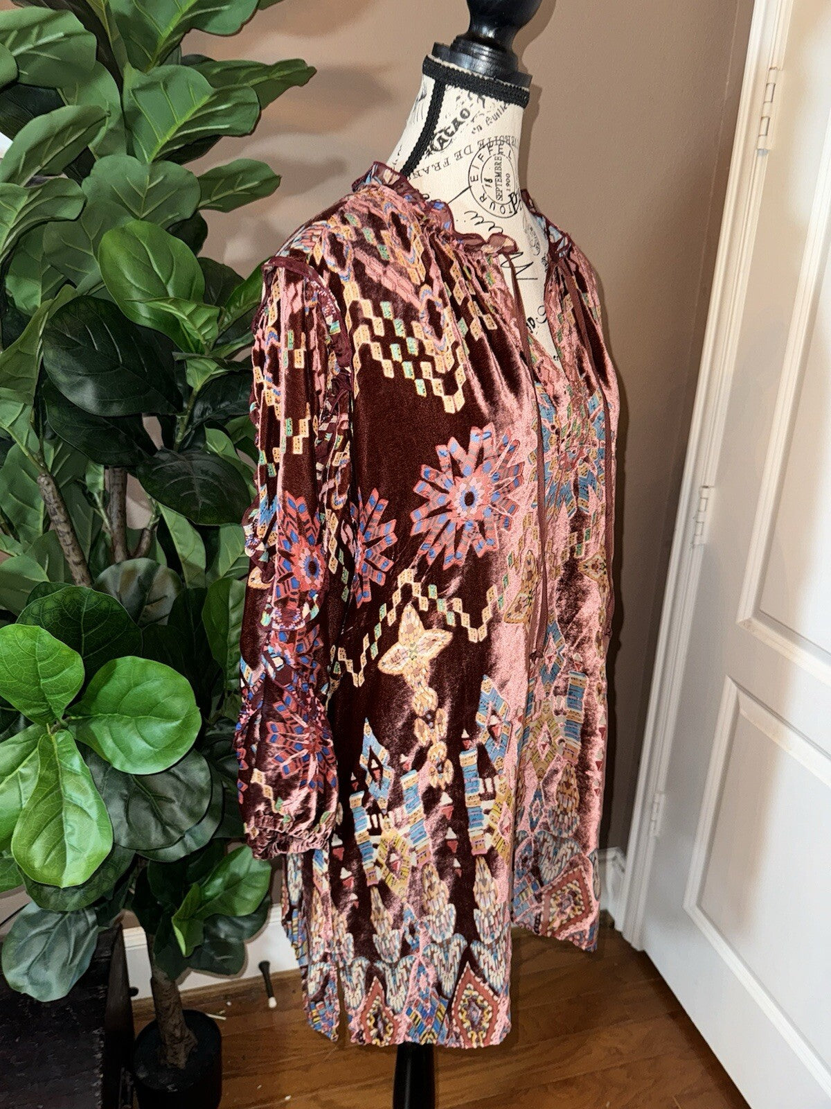 Johnny Was Brick Red Geometric Burnout Velvet Tunic Top L Large Peasant Johnny Was