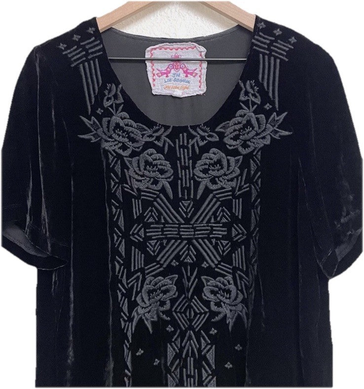 Johnny Was L Large Black Velvet Tunic Top Blouse  Tonal Embroidery Shirt Johnny Was