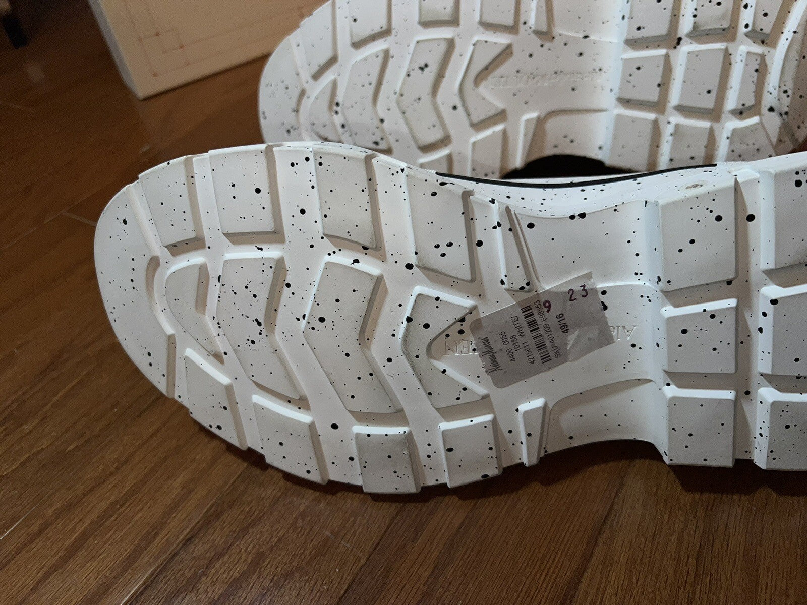 Alexander McQueen Tread Slick Speckled Sneakers  Retail $720 sz 49 US 16 4 Alexander McQueen