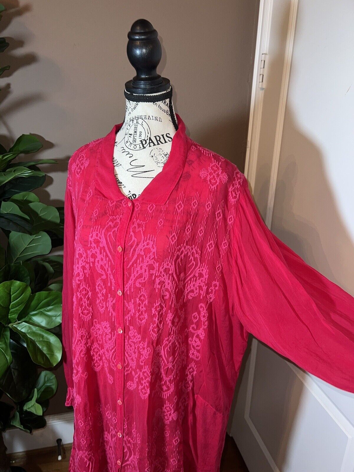 Johnny Was Beautiful Embroidered Tunic Barbie Pink Button Up Top Sz 1X 1XL XL