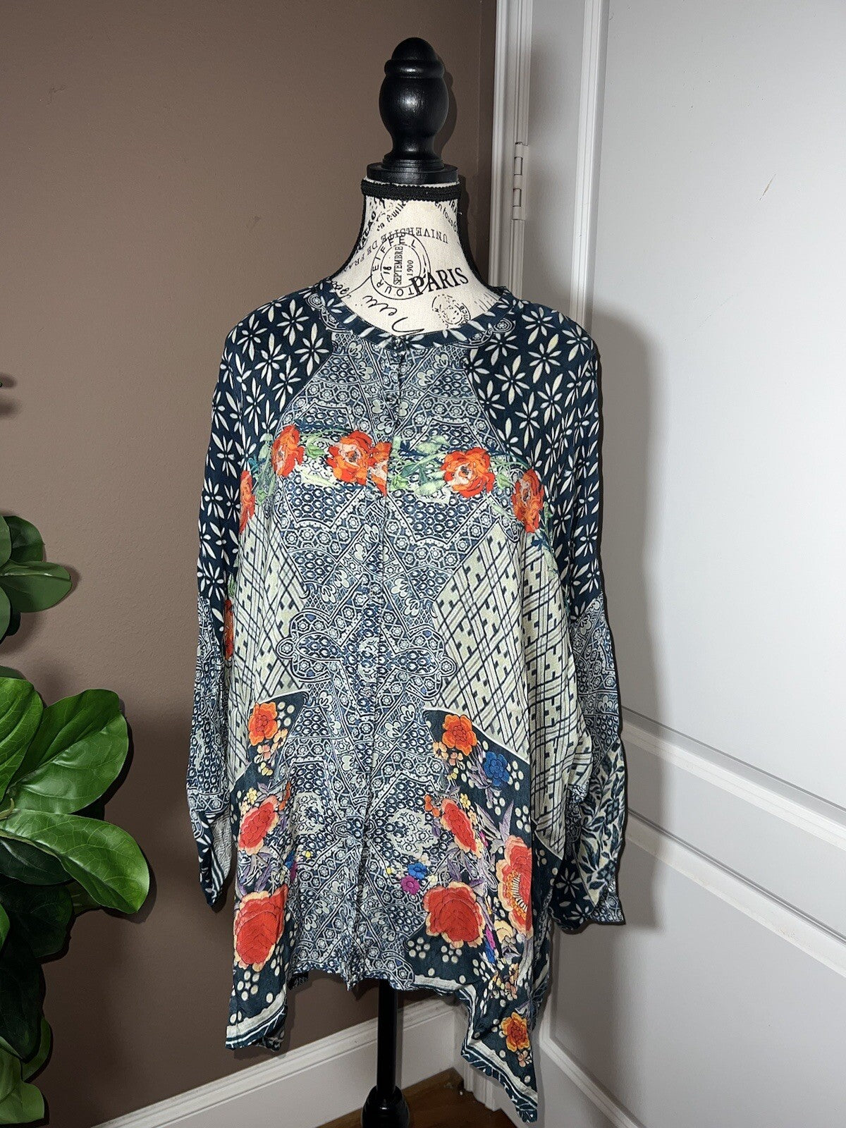 Johnny Was XXL Silky Top Long Sleeve Blouse Button Up Lightweight Floral Tunic Johnny Was