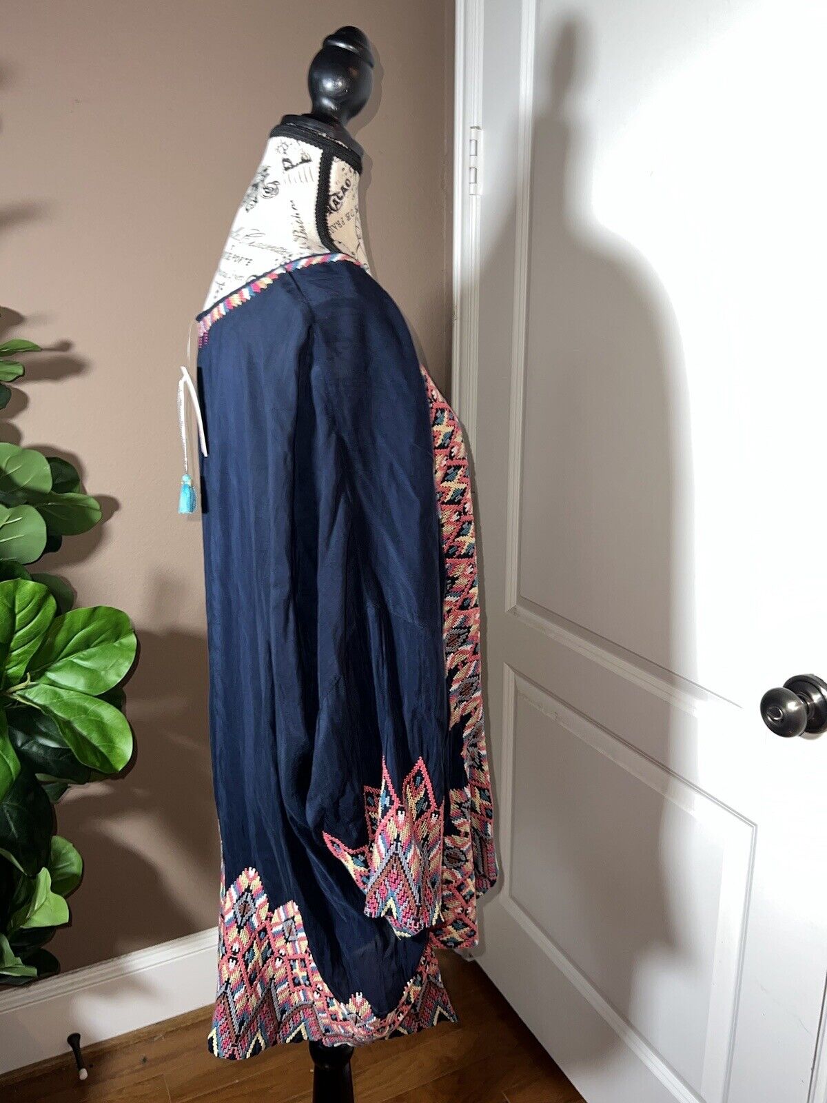 Johnny Was 3XL 3X Dark Blue Tunic Top WOW STUNNING Embroidery Kimono Sleeves