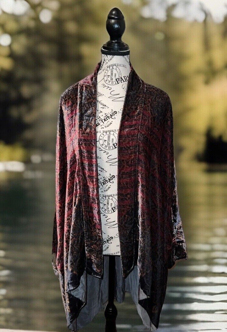 Johnny Was XL Black & Red Velvet Kimono Wrap Cardigan Jacket Gorgeous Color