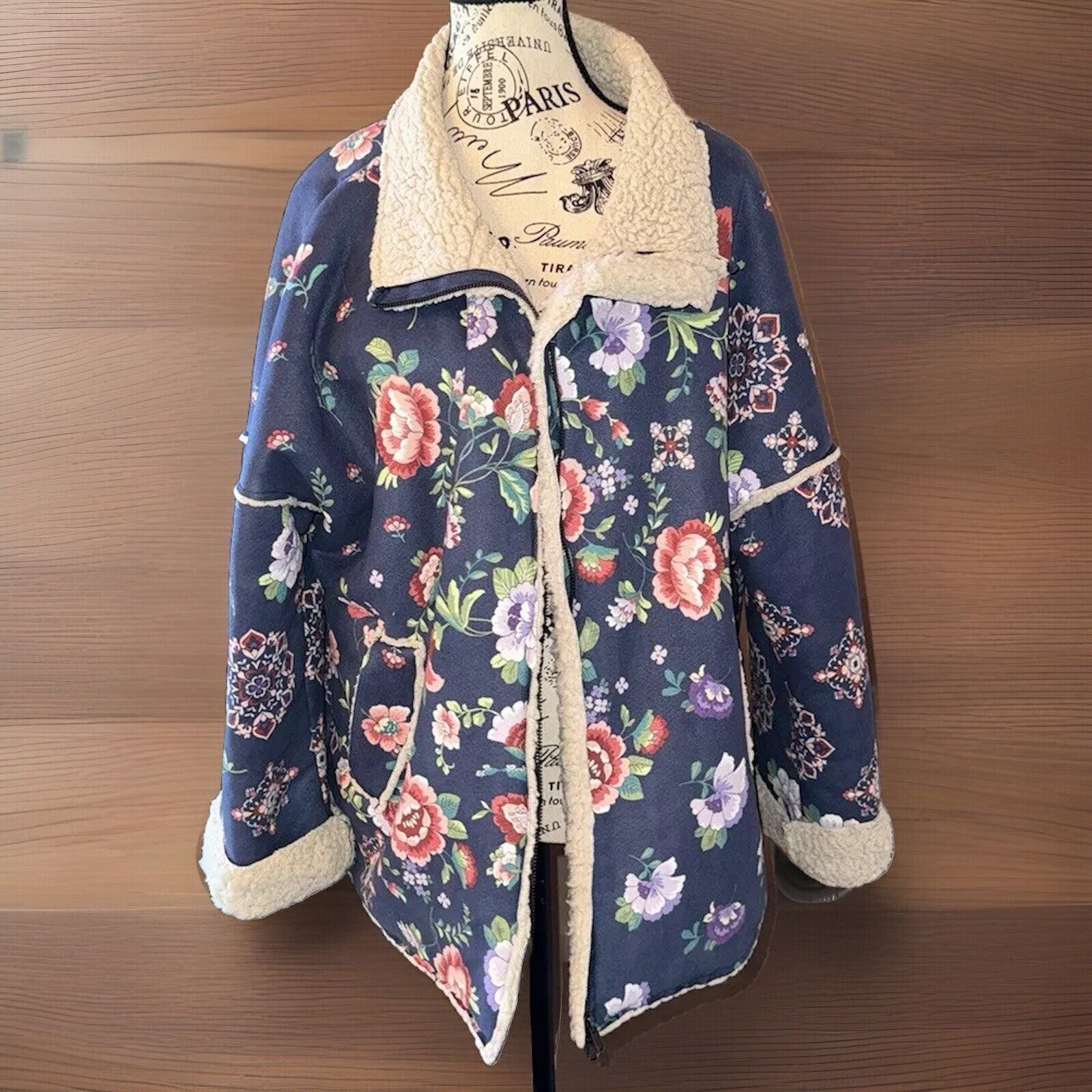 Johnny Was L Navy Blue Coat Jacket Faux Suede & Shearling Oversized Floral Johnny Was Pete & Greta