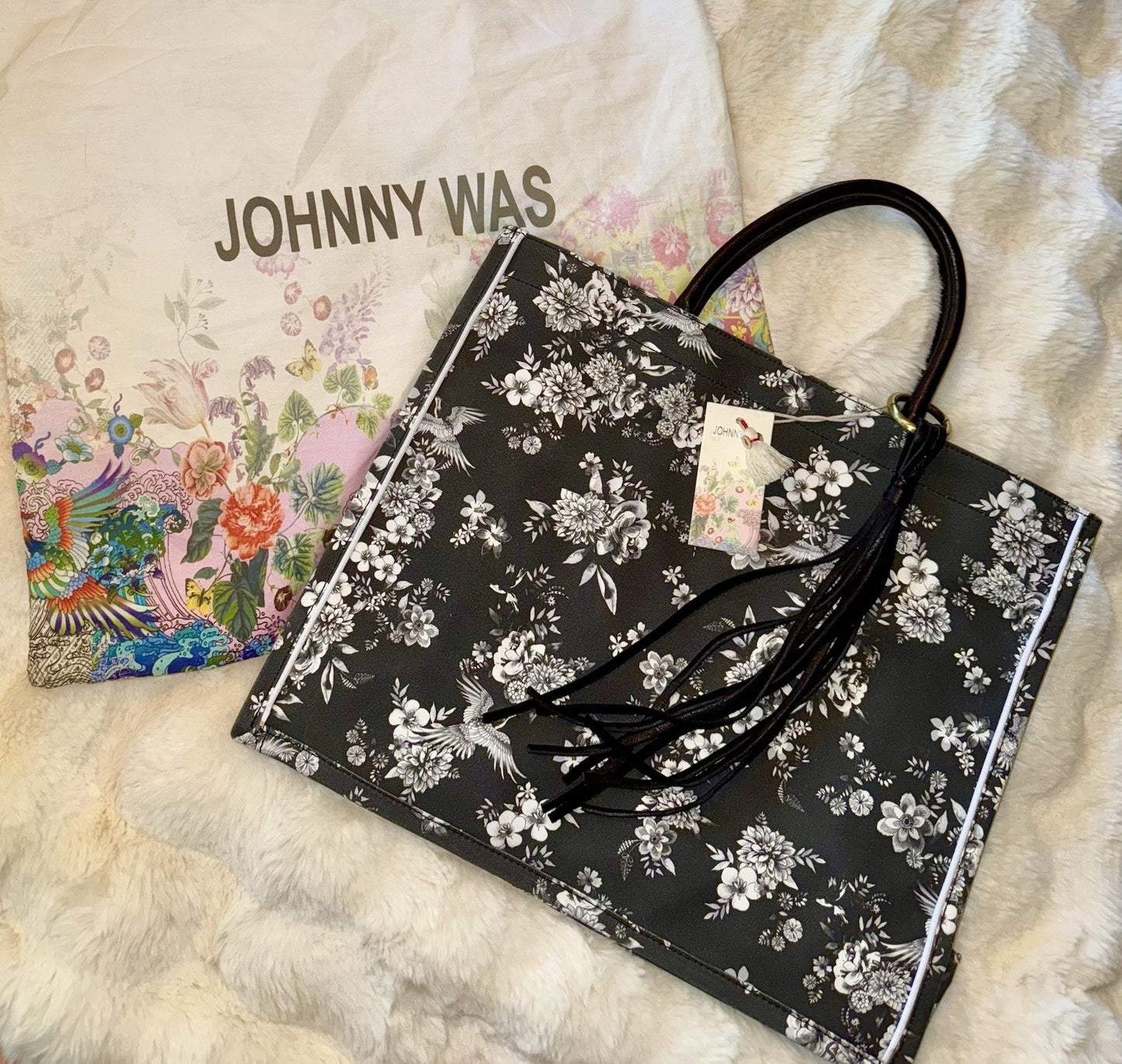 Johnny Was Black & White Coated Canvas Dreamer Bag Purse Tote $428 Retail Johnny Was