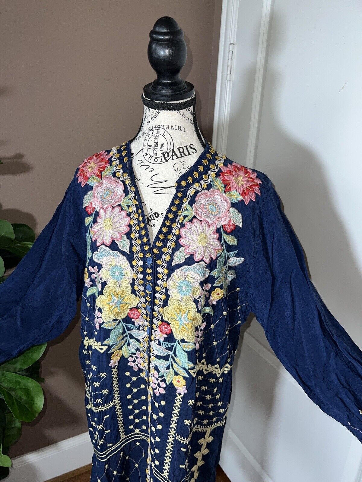 Johnny Was Silky Floral Heavily Embroidered Tunic Top Mini Dress L  Kimono