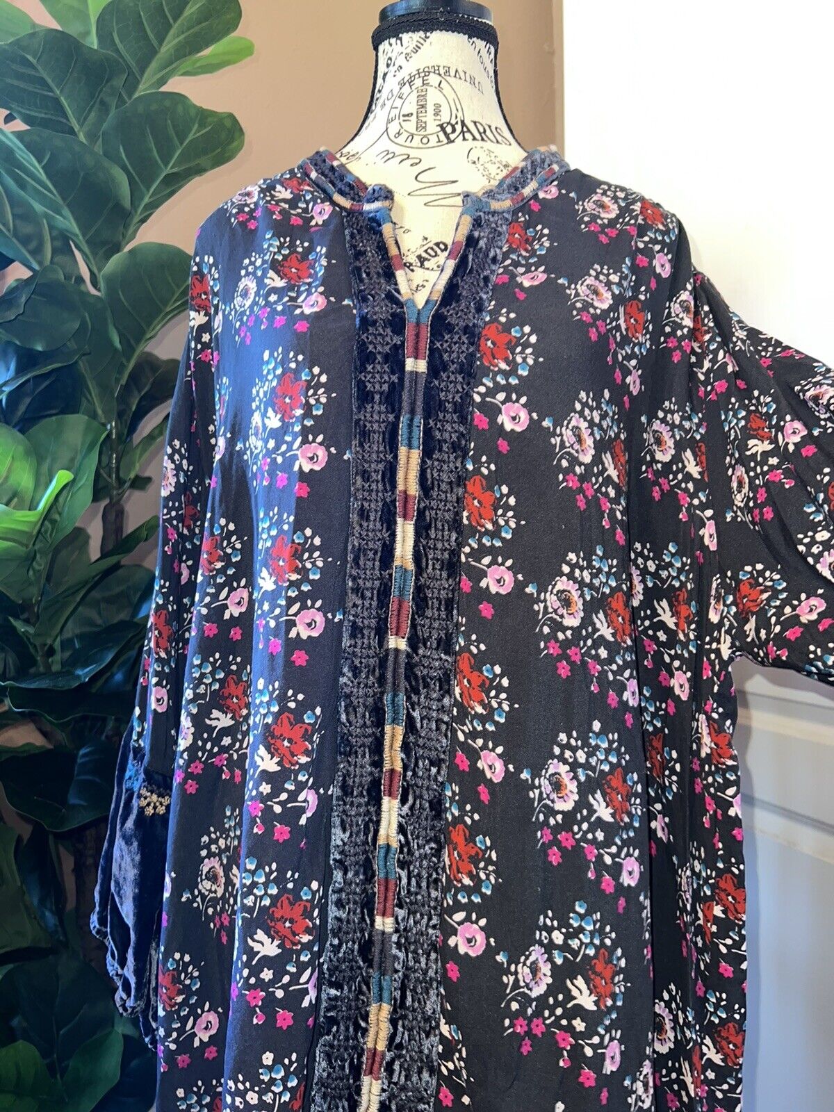 Johnny Was 2x 2xl Velvet Trimmed Tunic Top W/ Embroidery Kimono Sleeves