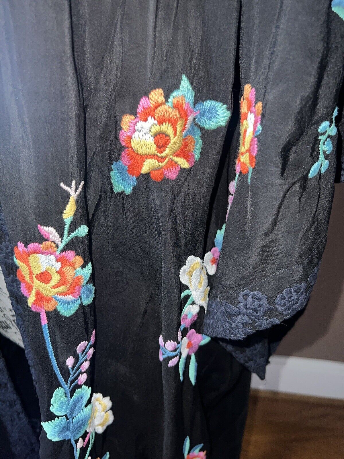 Johnny Was Silky Kimono W/ Embroidery & Flowers Sz XL 1X 1XL  Pockets