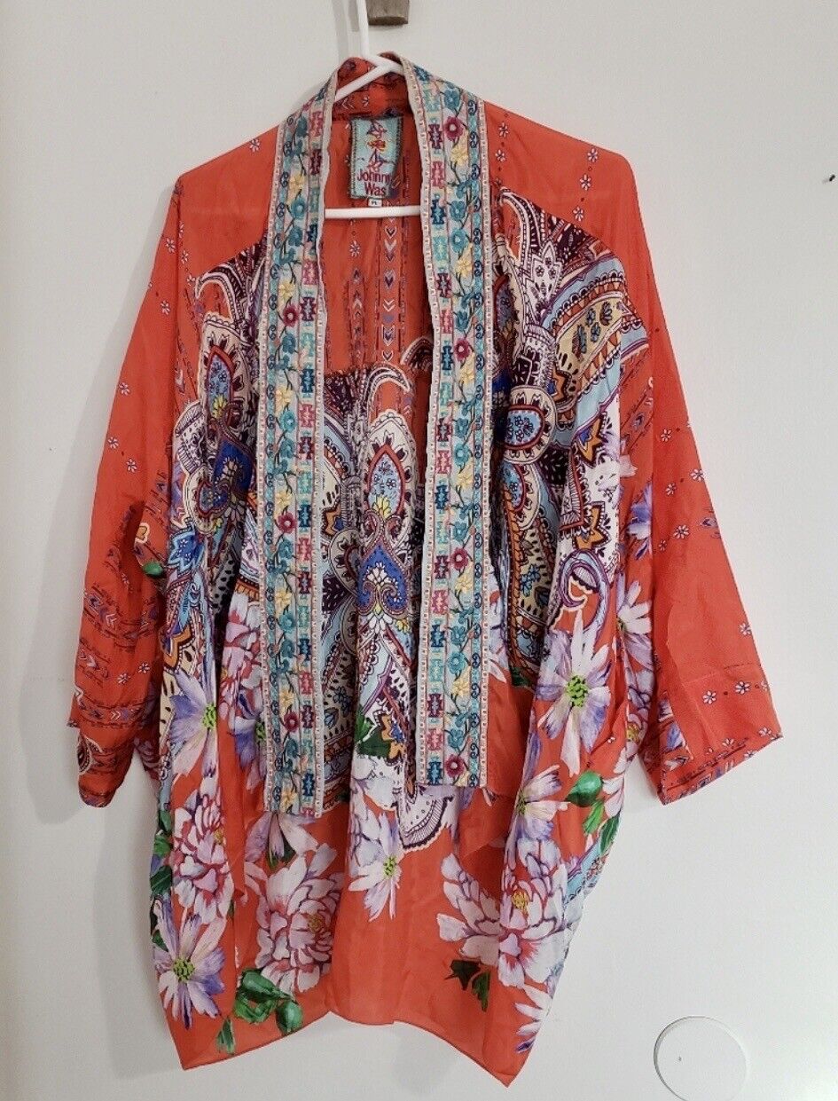 New With Tags Johnny Was Kimono 100% Silk Embroidered Sz Petit Large