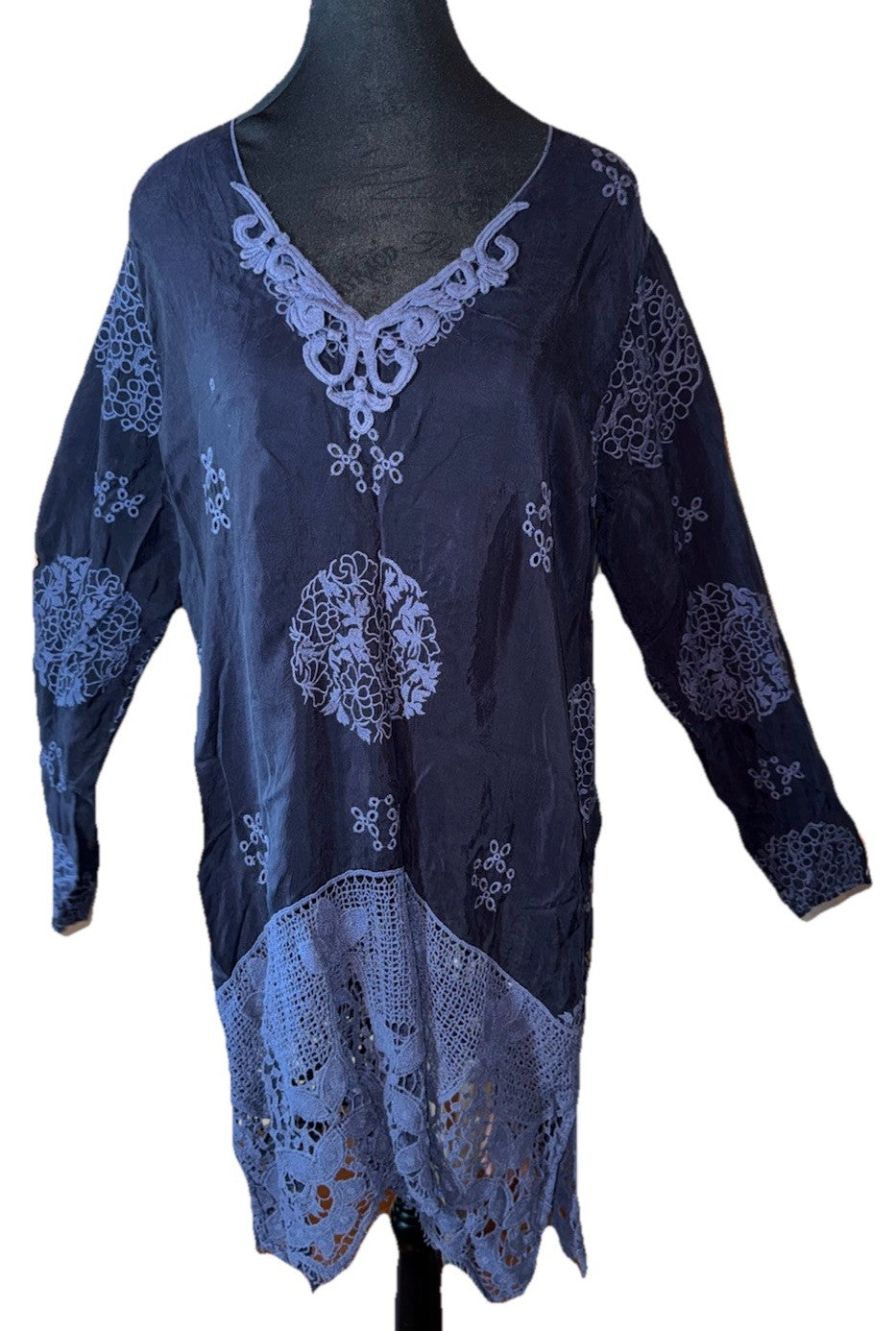 Johnny Was M Medium Navy Blue Shift Mini Dress Lace Embroidered Silky Tunic Top Johnny Was