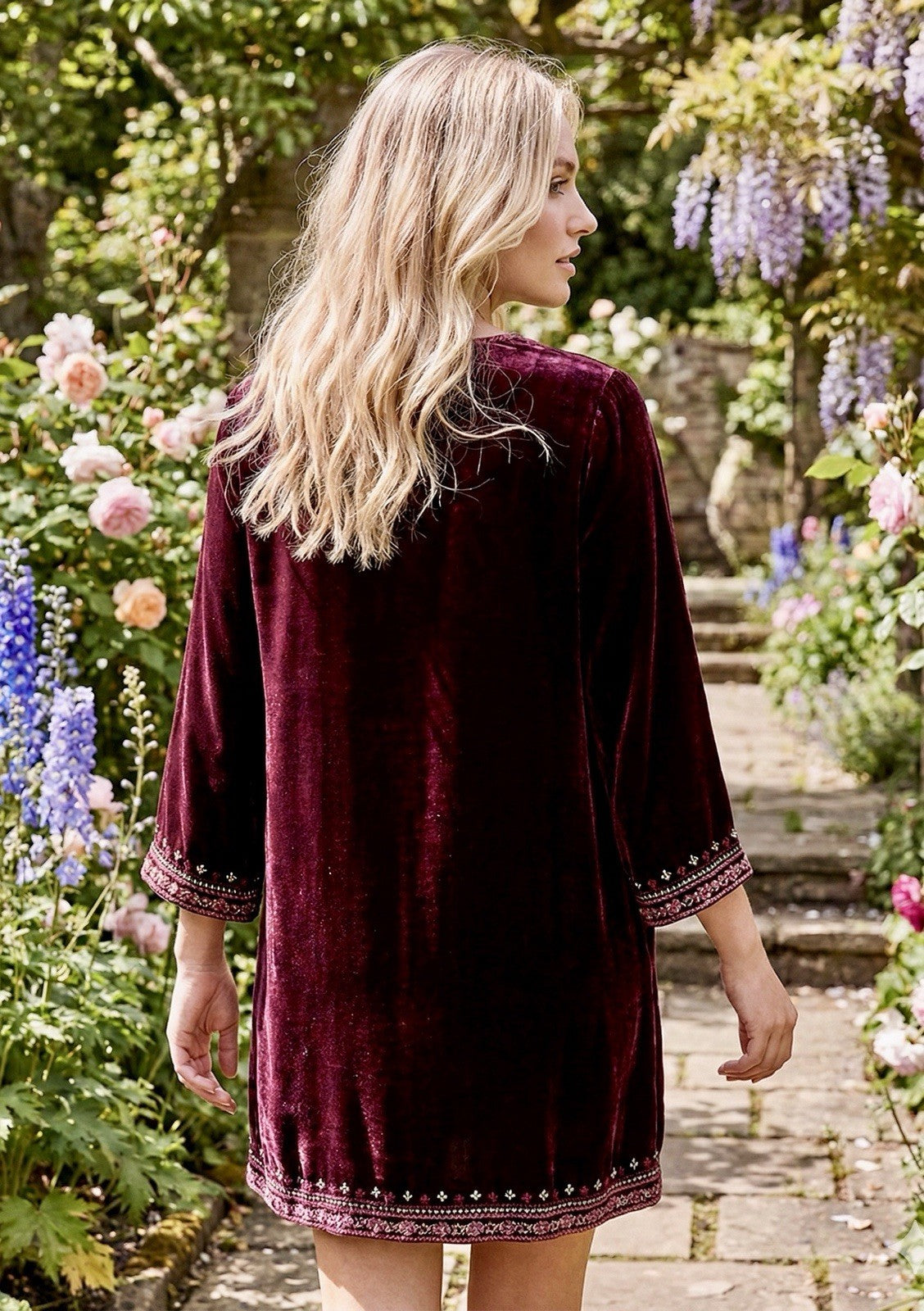 Johnny Was M Medium Purple Velvet Heavily Embroidered Tunic Top Kimono Sleeves Johnny Was