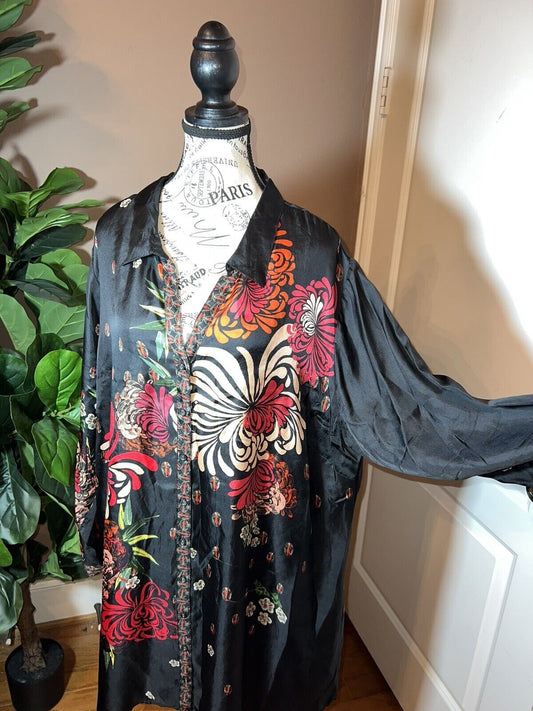 Johnny Was 100% Silk Black & Floral Pattern Tunic Top Kimono XL 1X 1XL