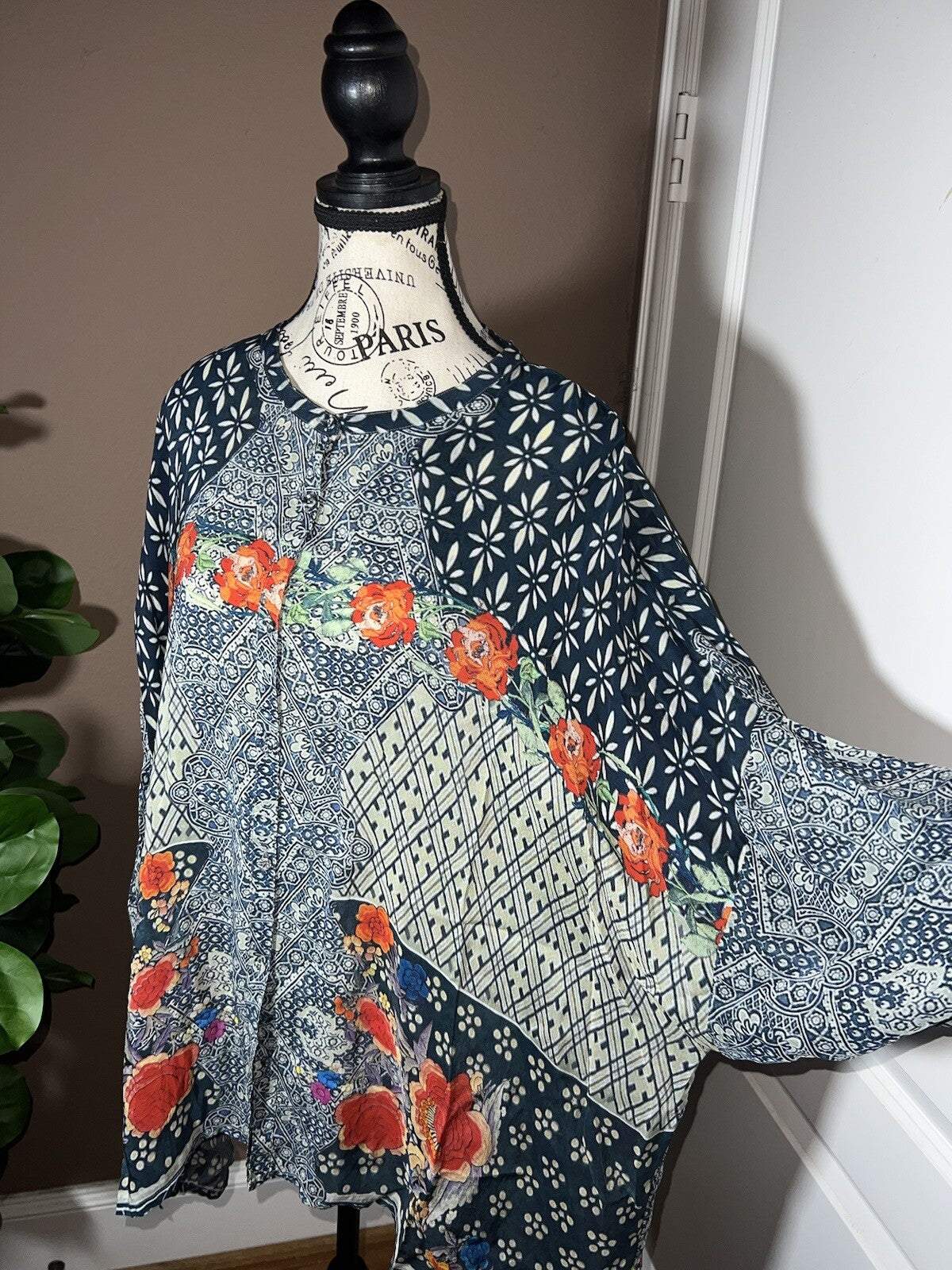 Johnny Was XXL Silky Top Long Sleeve Blouse Button Up Lightweight Floral Tunic Johnny Was