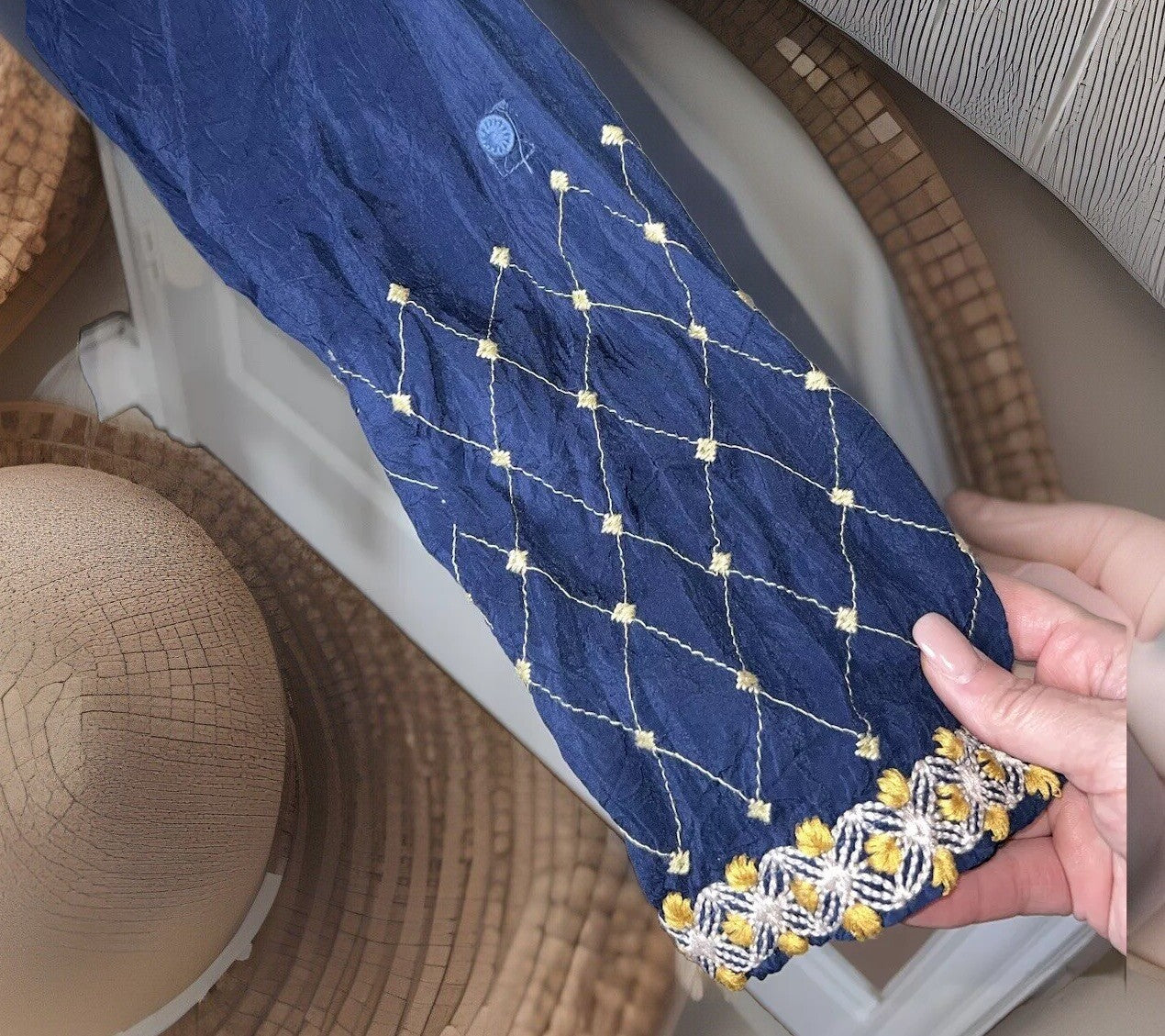 EuC Johnny Was L Large Blue Embroidered Tunic Top Mini Dress Floral RETIRED Johnny Was