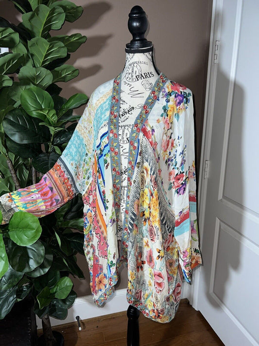 Johnny Was Sz 2X XXL Silky Kimono W/ Embroidery & Flowers Pockets