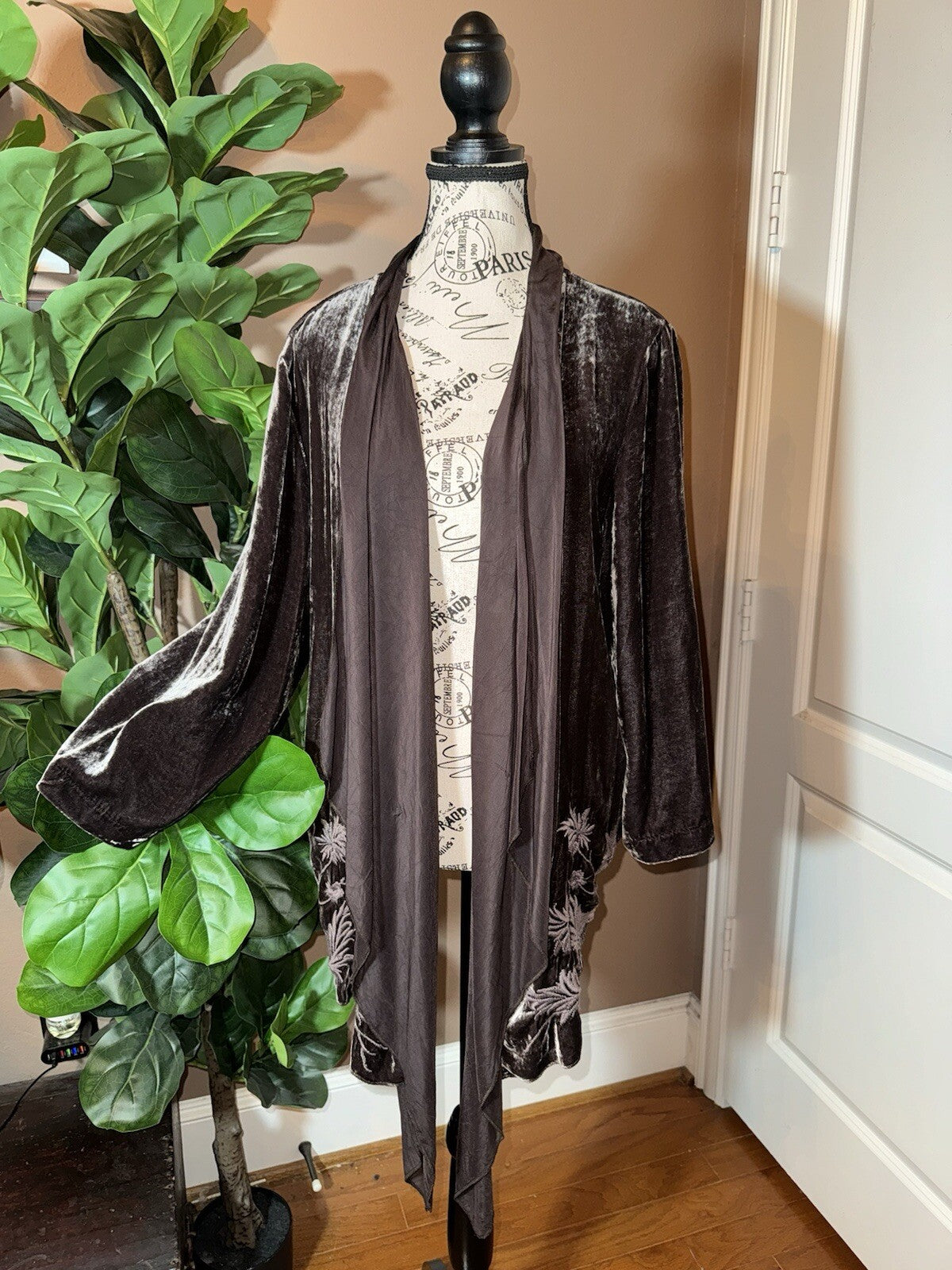 Johnny Was L Brown Velvet & Silk Panel Kimono Embroidery Wrap Cardigan Jacket Johnny Was