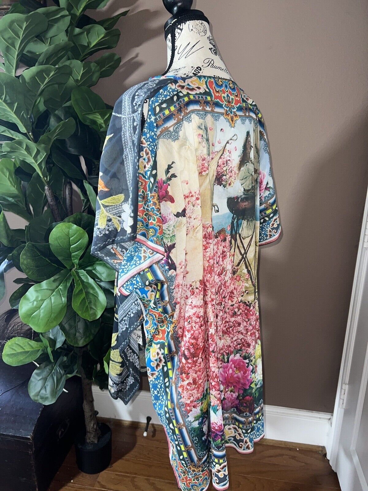 Johnny Was O/S Kimono Wrap Top Cover Up Beautiful Back & Beading Summer One Size