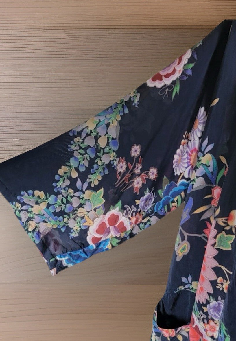Johnny Was M Silky Kimono Top BOHO Lightweight Cool Florals Jacket Cardigan READ Johnny Was
