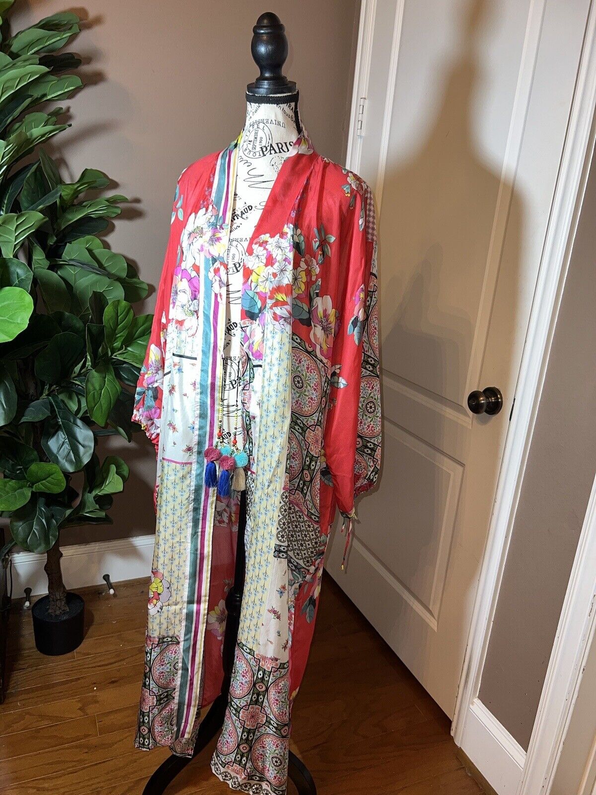 Johnny Was 100% Silk Long Kimono Wrap L Large Spring Floral Duster Robe