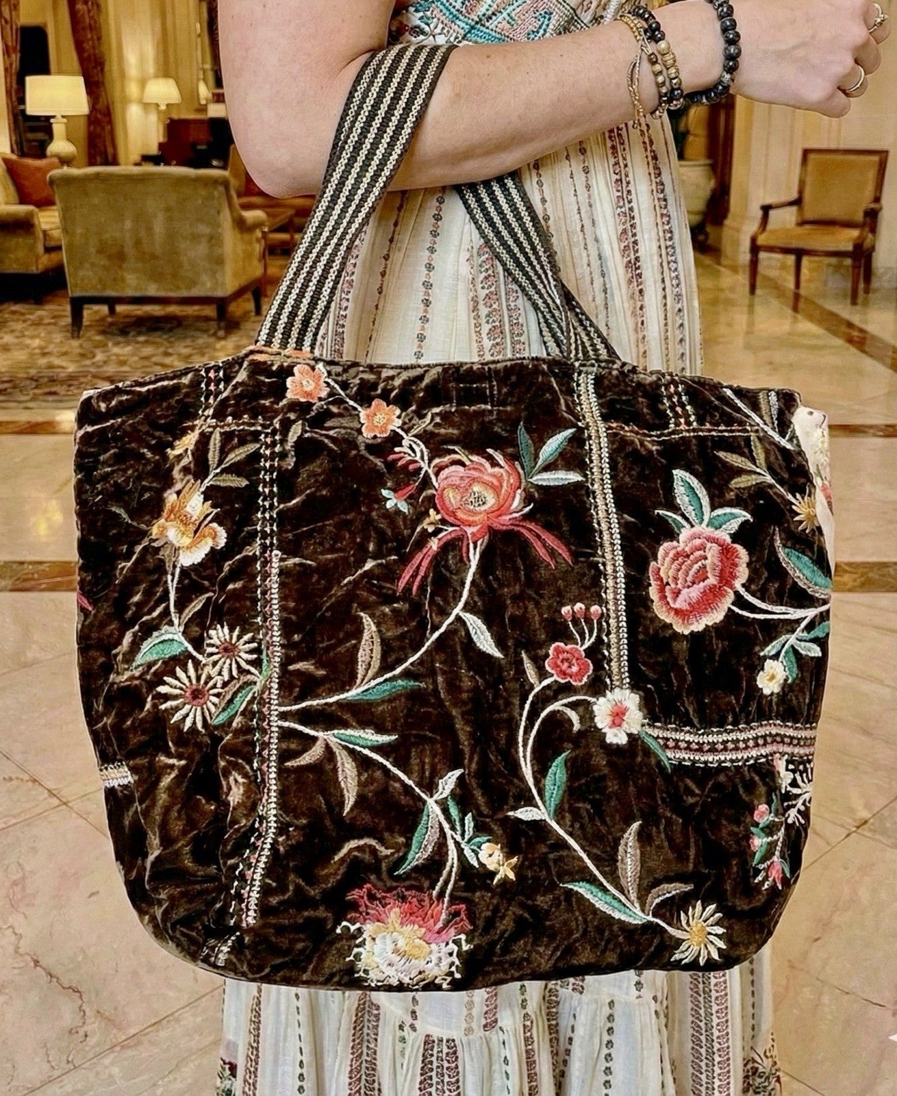 https://i.ebayimg.com/00/s/MTYwMFgxMzEw/z/gW8AAeSw7MRpbqvP/$_57.JPG