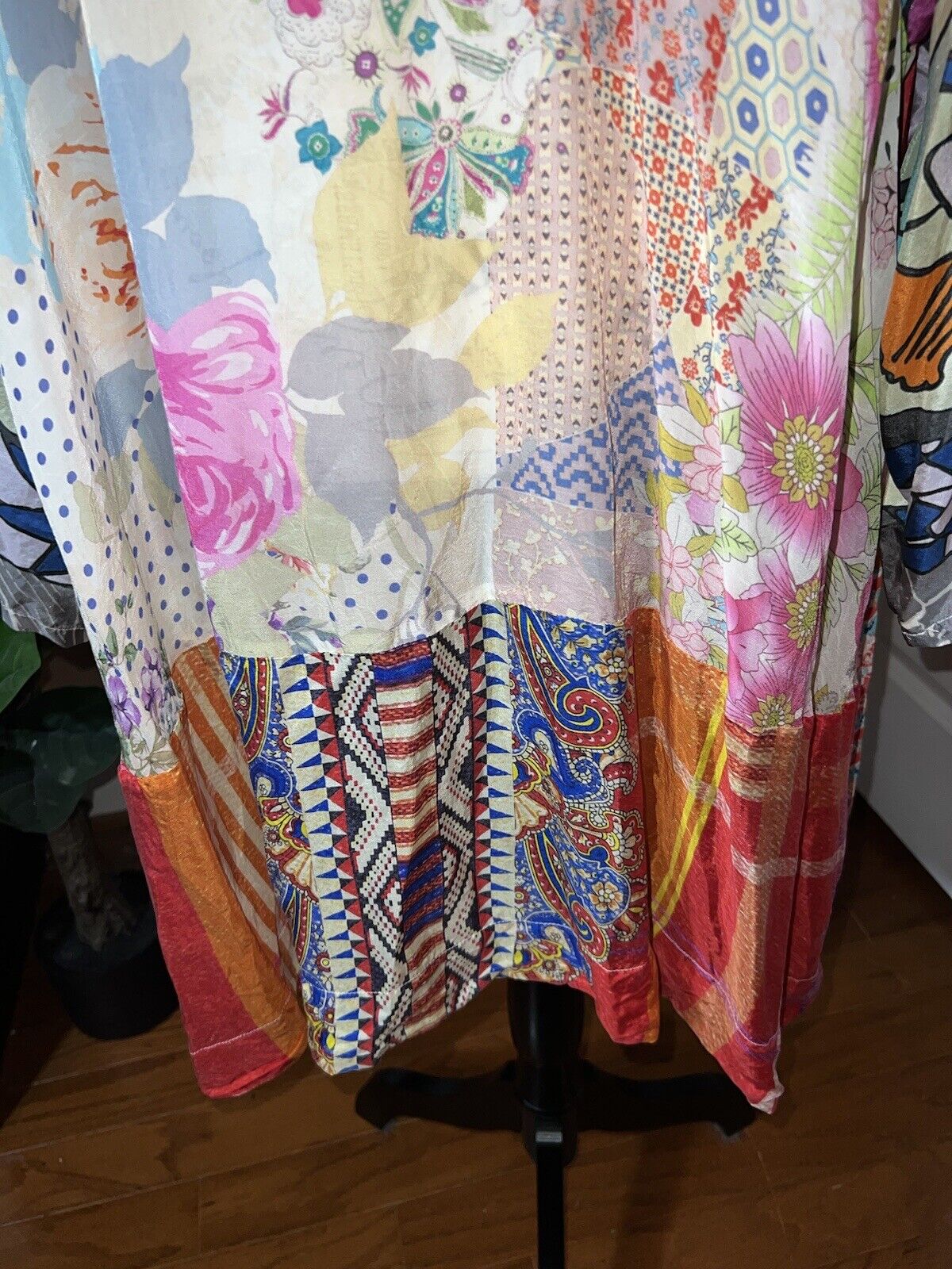 New Johnny Was 100% Silk Kimono Sz 1X 1XL XL Wrap Jacket Cardigan Colorful