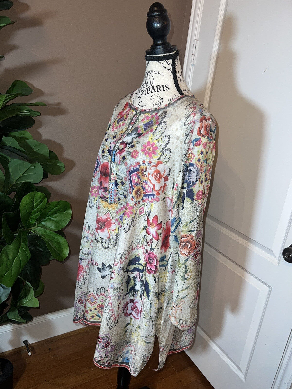 Johnny Was 2X Tunic Top Blouse 100% Silk Soft & Flowy Shirt  Long Sleeve BOHO Johnny Was
