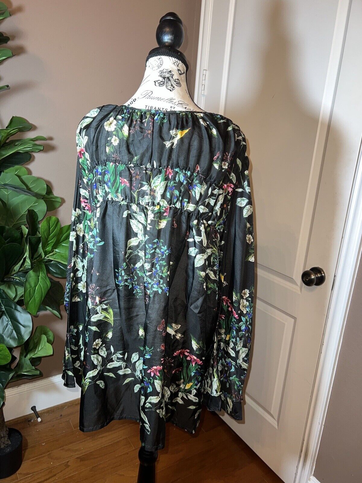 Johnny Was 100% Silk Black Floral Tunic Top Kimono 2X 2XL XXL  Butterfly