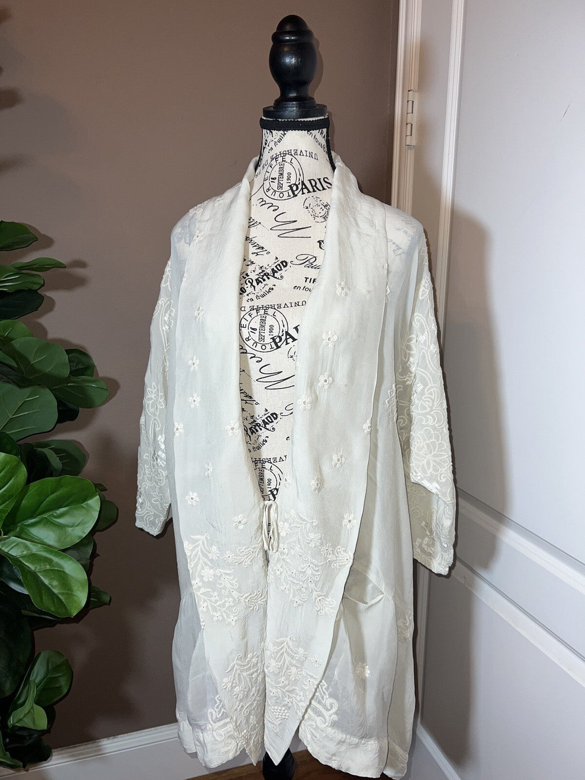 Johnny Was L Ivory Ecru Kimono Silky Embroidery & Lace Jacket Beach Wedding Wrap Johnny Was
