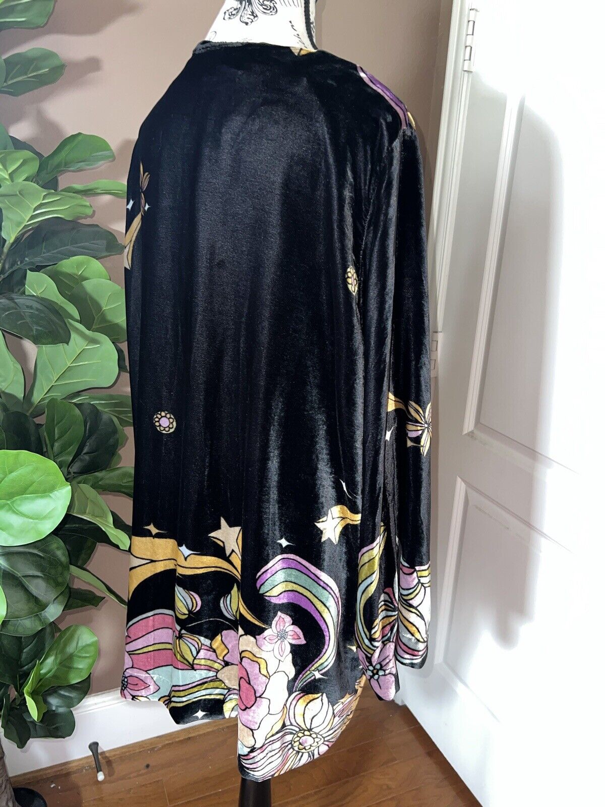 Johnny Was XL Velvet Kimono Celestial Wrap Jacket Black Silk Lined  Star