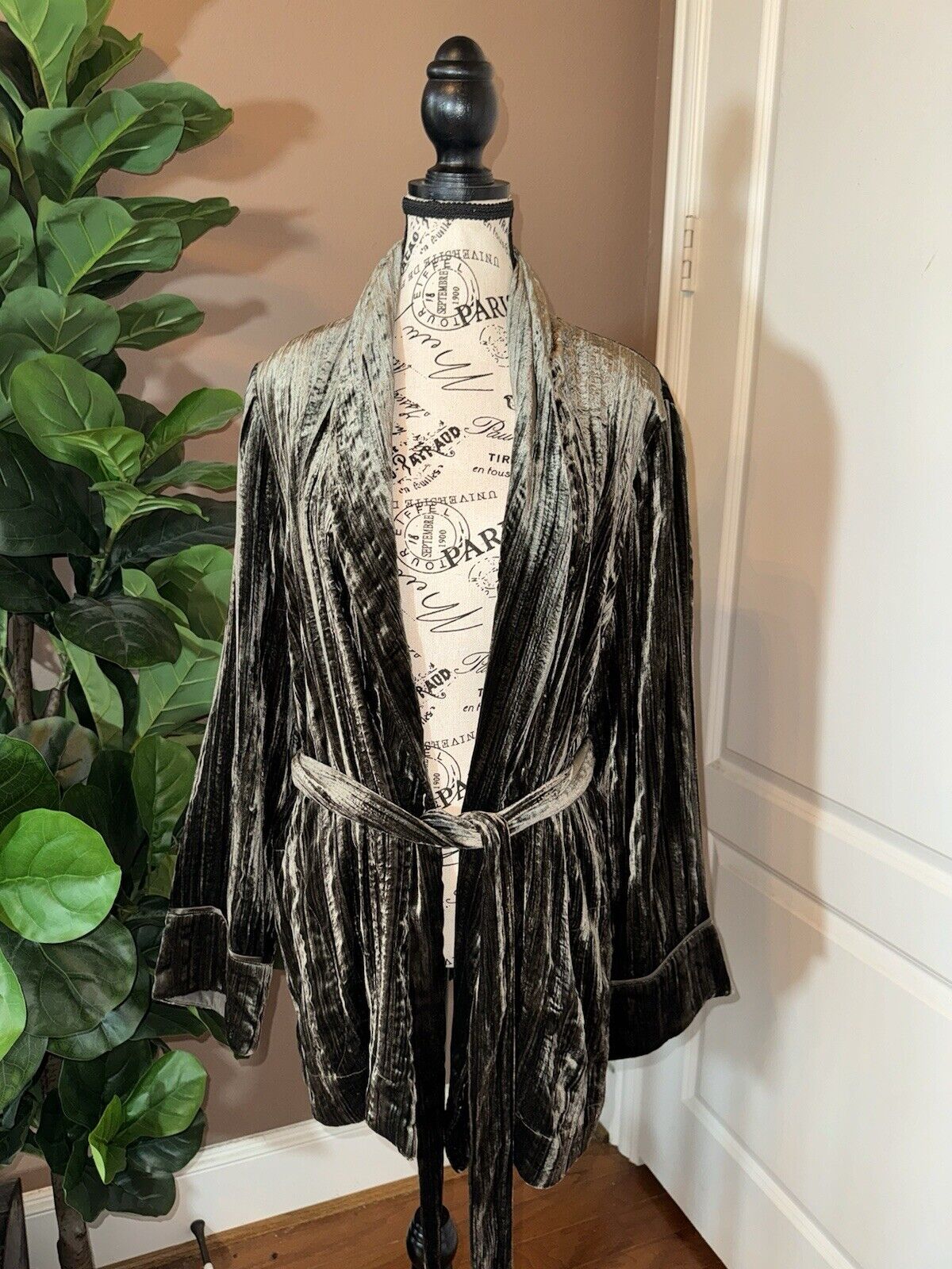 Johnny Was Green Velvet Sz L Large Luxurious Wrap Kimono Jacket Cardigan