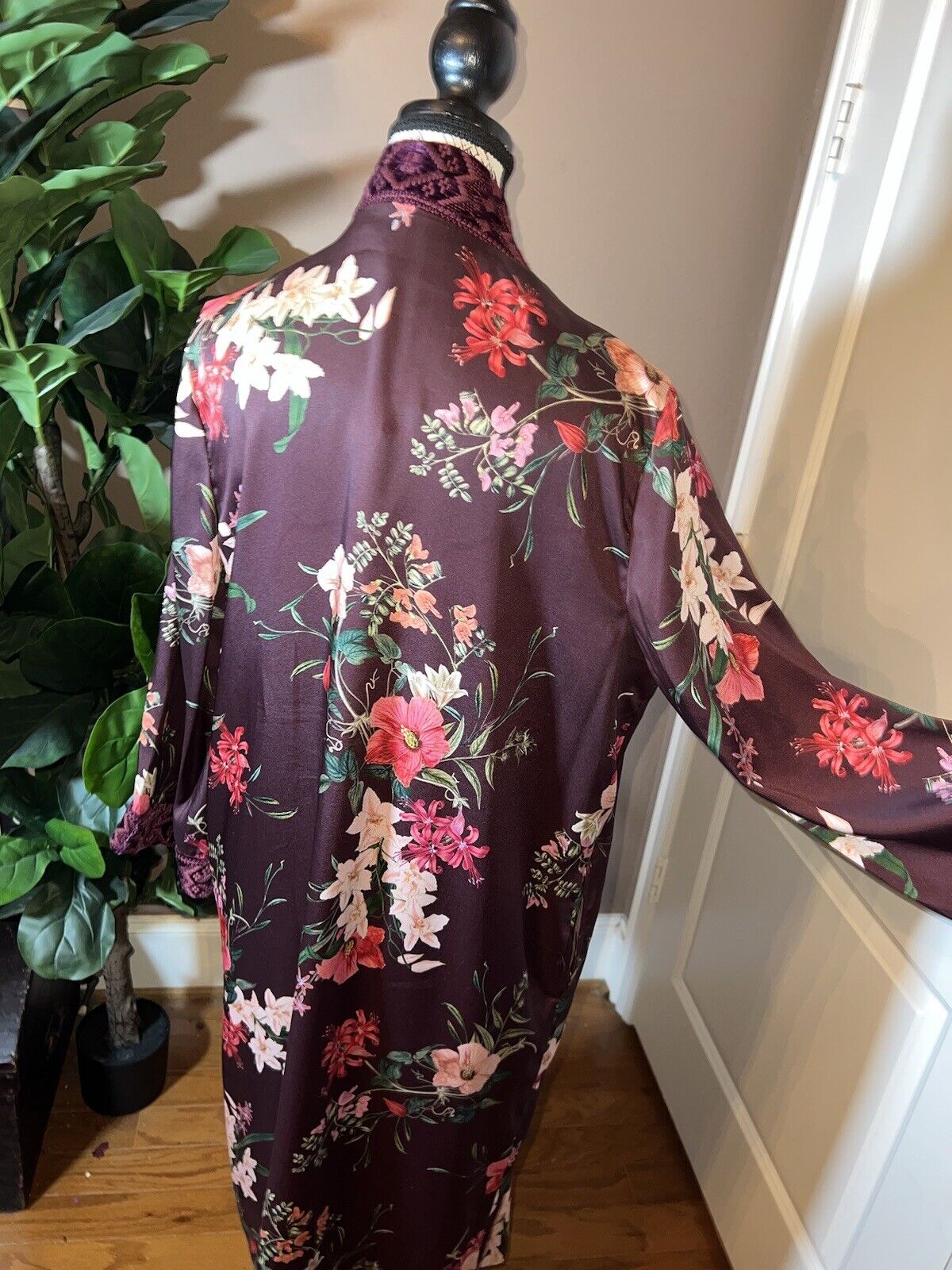 Johnny Was Silk Lined Long Kimono Duster Wrap M Medium Velvet Trim Pockets