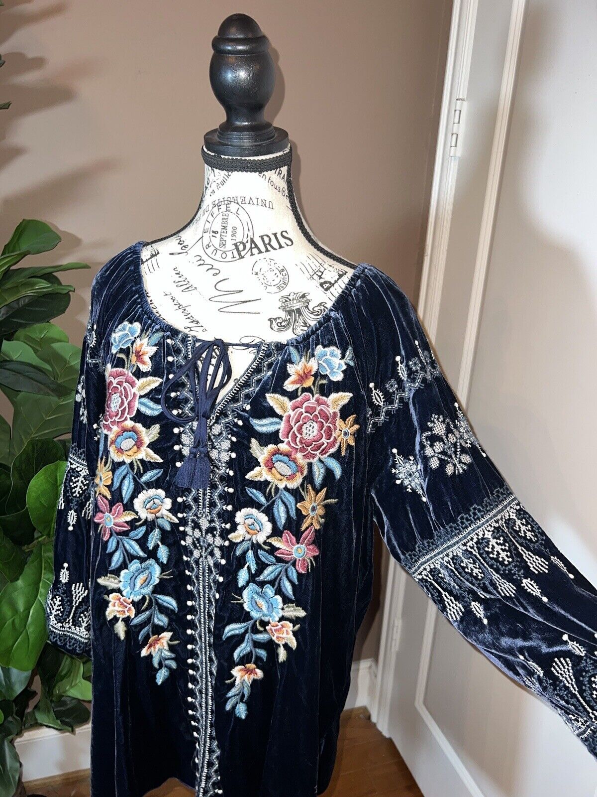 Johnny Was Blue Velvet Heavily Embroidered Tunic Top Mini Dress L Large