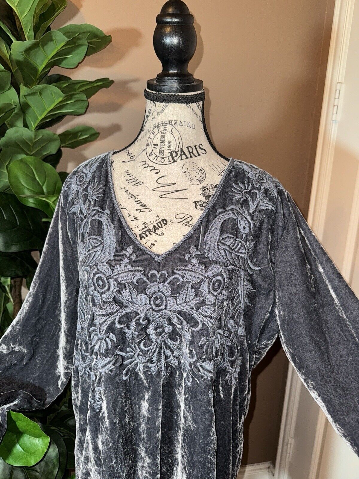 Johnny Was Grey Velvet Tonal Embroidered Mini Dress Or Tunic Top L Large