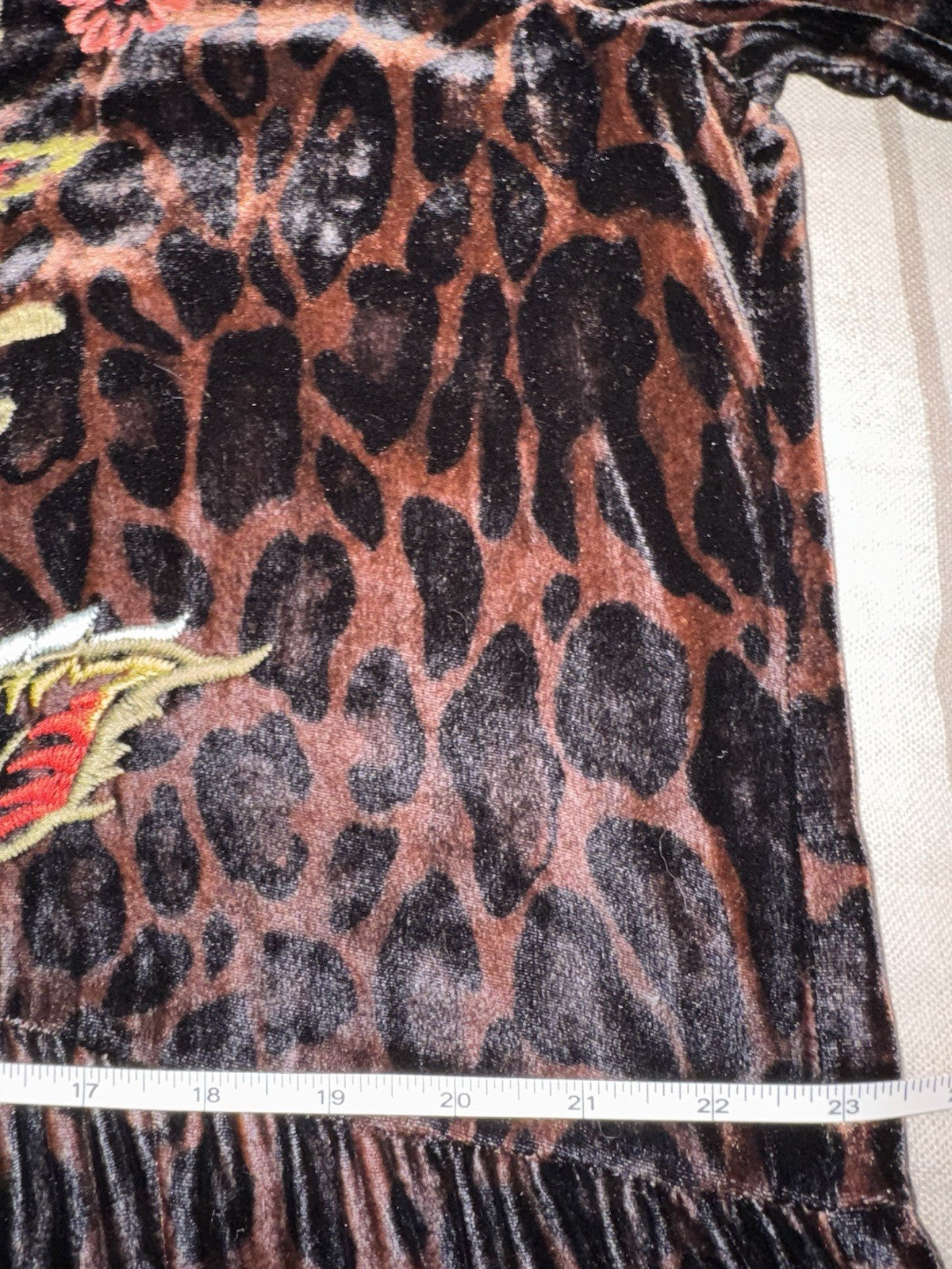 https://i.ebayimg.com/00/s/MTYwMFgxMjAw/z/0TYAAeSwjIZpFQEF/$_57.JPG
