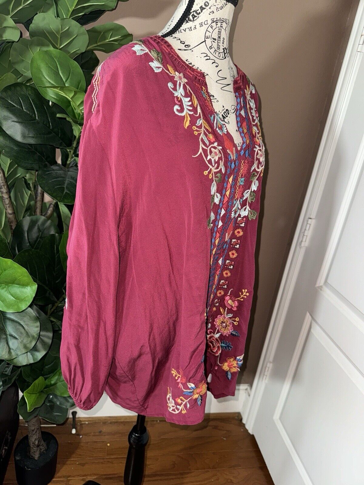 Johnny Was 3X 3XL 100% Silk Tunic Top Kimono Sleeves Embroidered