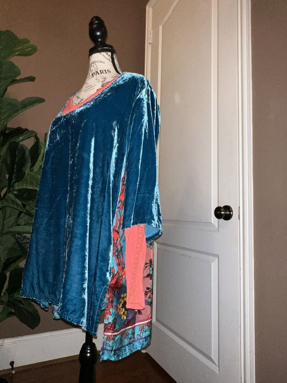 2 pc Johnny Was Teal Blue Velvet & Silk Tunic Top W/ Matching Undershirt L Large