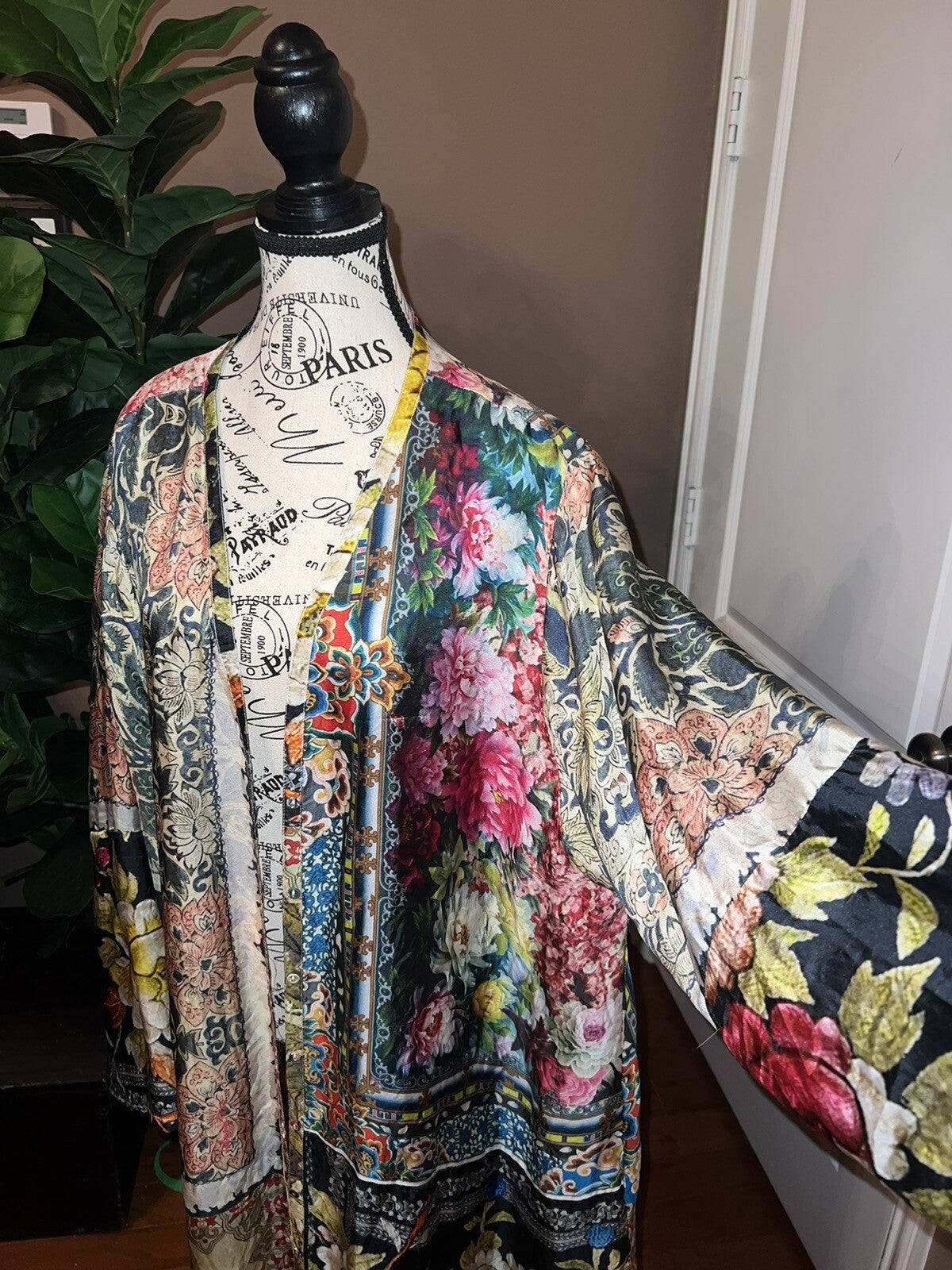 Johnny Was Large 100% Silk Kimono Cherry Blossoms STUNNING BACK Button Up Blouse Johnny Was