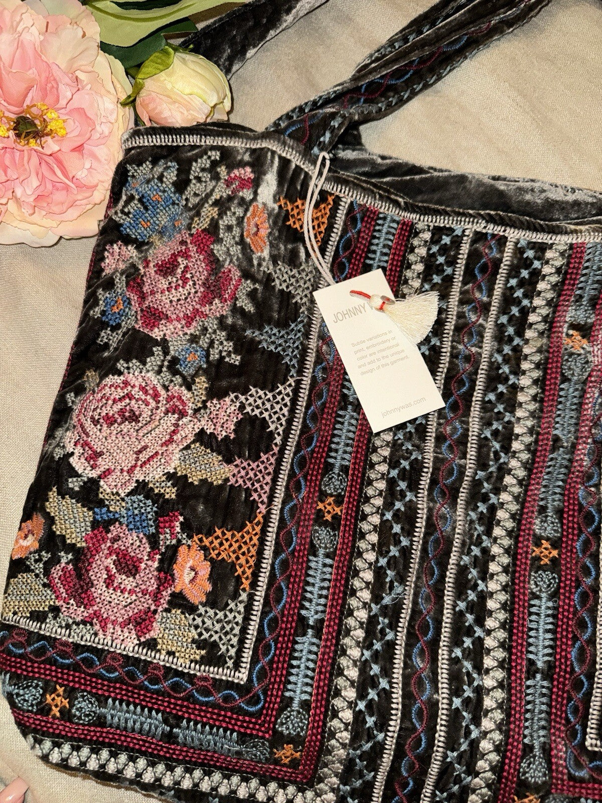 Johnny Was Large Grey Velvet Hobo Bag Tote Purse Embroidered Crossbody Johnny Was