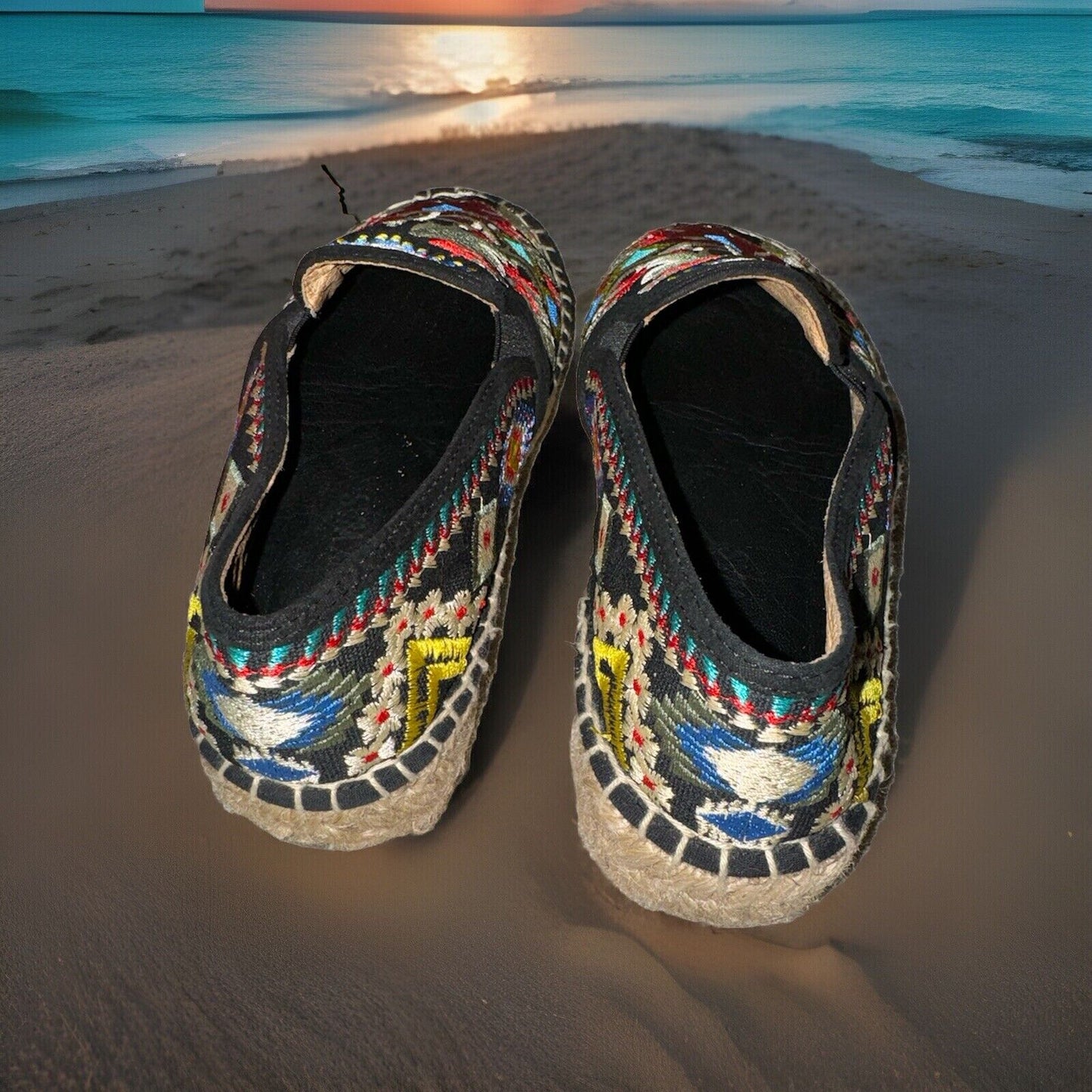 Johnny Was Black Floral Embroidered Espadrilles Sz 37 US 7  Worn Once!