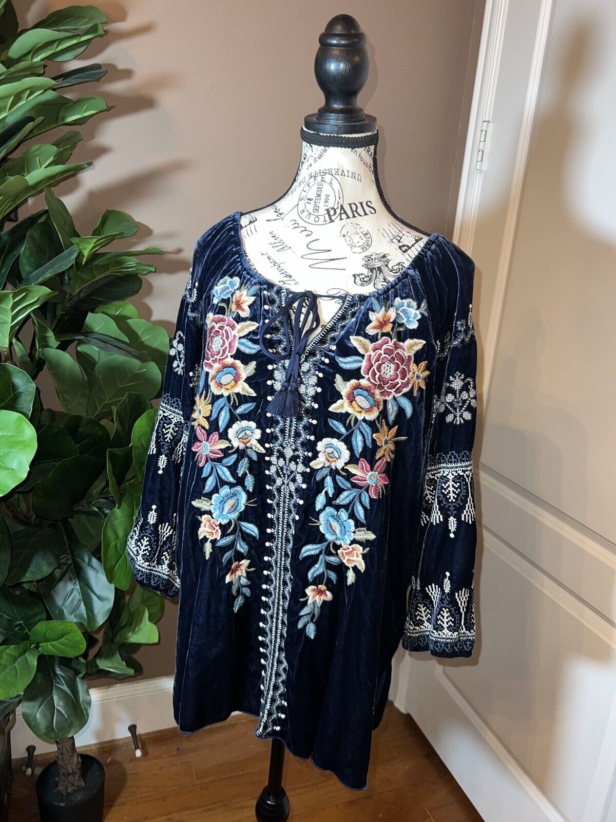 Johnny Was Blue Velvet Heavily Embroidered Tunic Top Mini Dress L Large