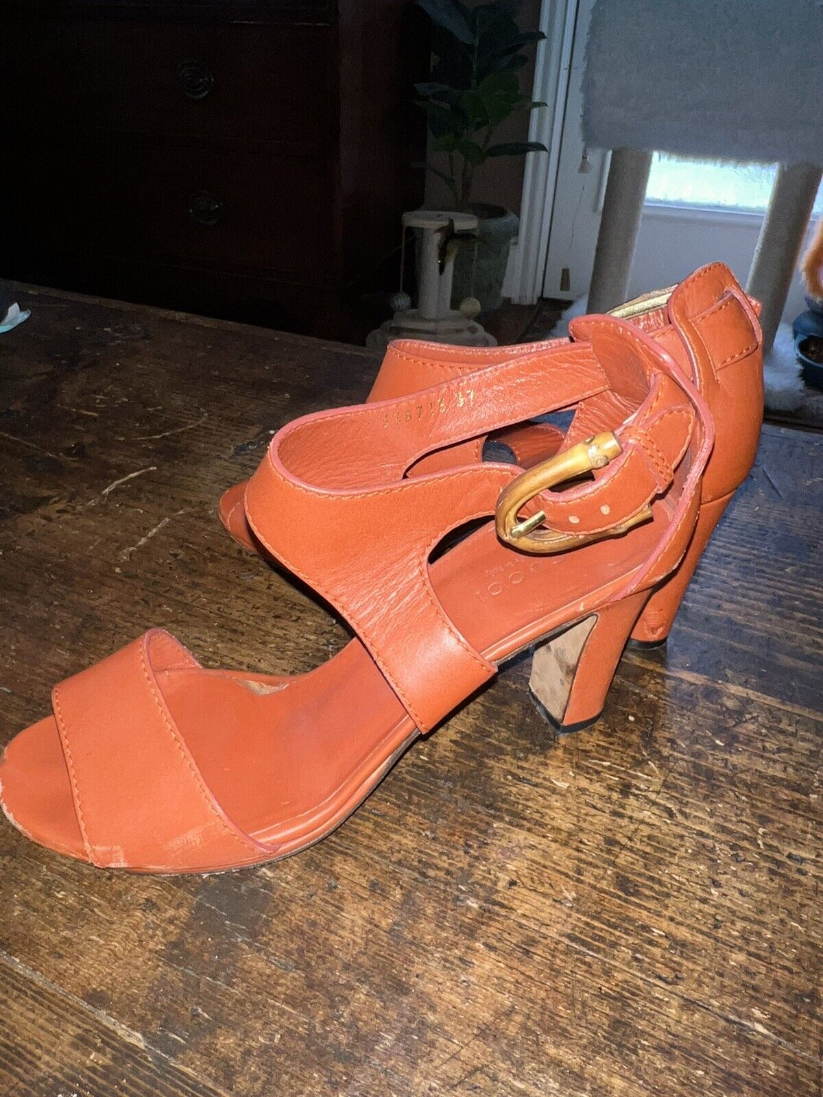 Gucci Vintage Leather and Bamboo Heels Orange Red Shoes sz 37 AUTHENTIC