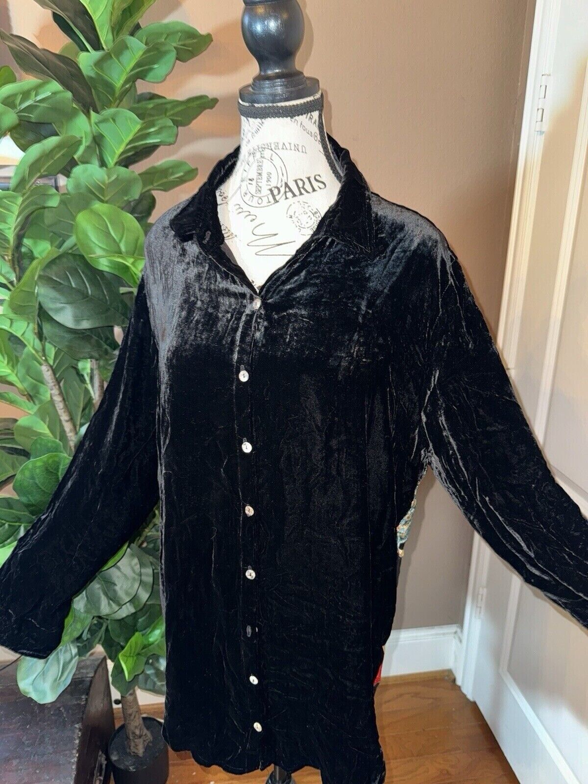 Johnny Was Large BOHO Black Velvet & Silk Button Up Tunic Top STUNNING BACK