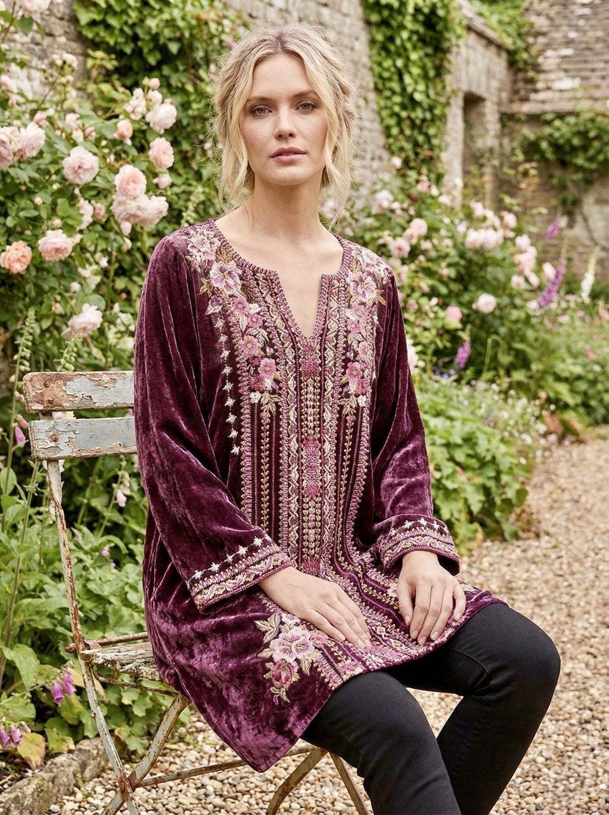 Johnny Was M Medium Purple Velvet Heavily Embroidered Tunic Top Kimono Sleeves Johnny Was